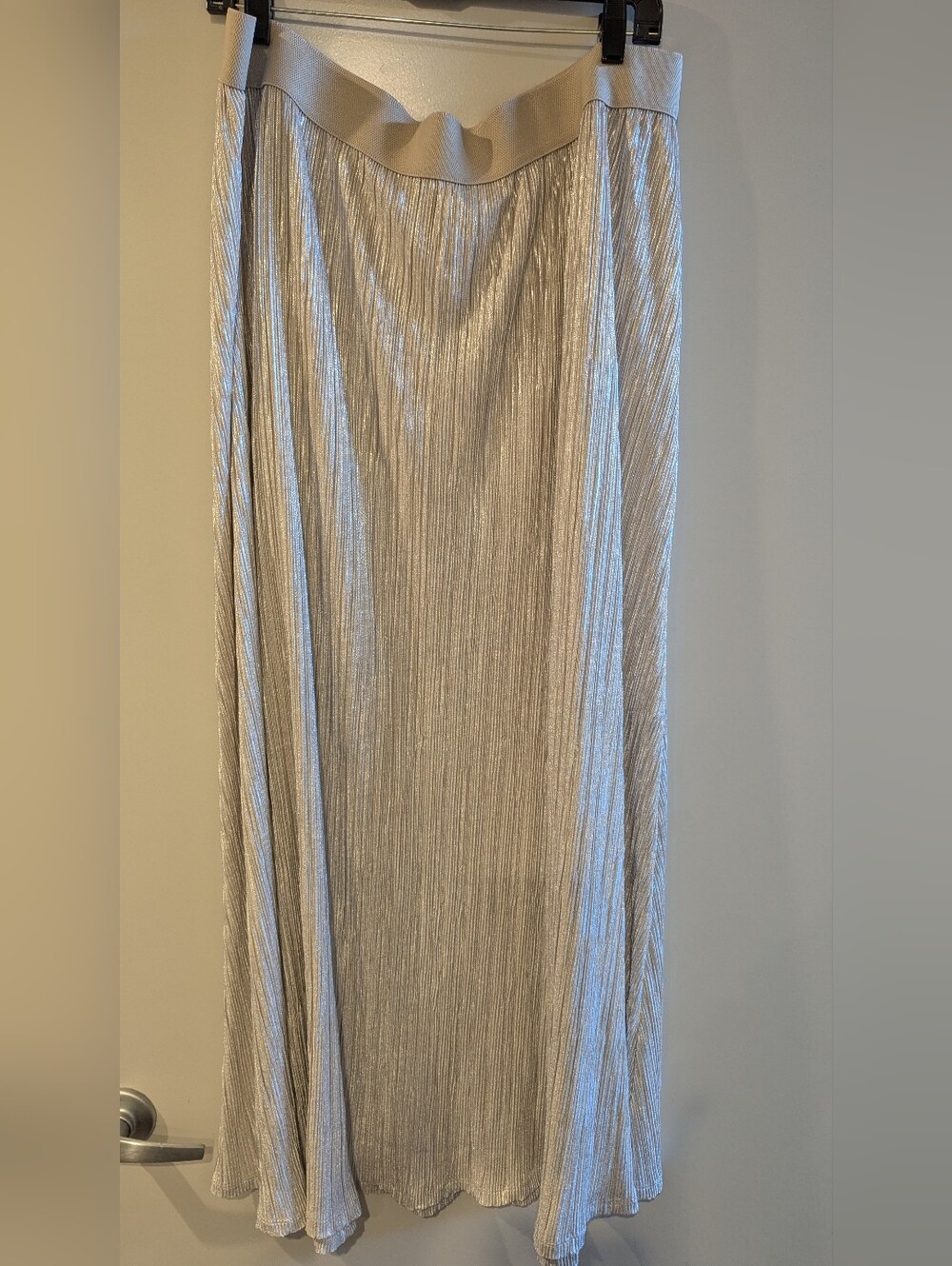Lane Bryant Silver/Gold Metallic Pleated Maxi Skirt NWT Size 18-20